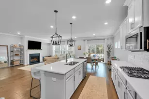 305 Quail Hunt Rd, Simpsonville, SC 29680 - Photo 8