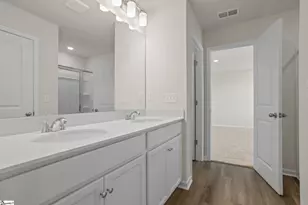 112 Wilson School St, Simpsonville, SC 29681 - Photo 16