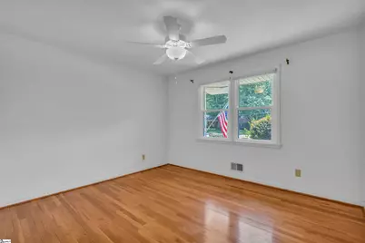 402 Springwood Drive, Spartanburg, SC 29302 - Photo 12