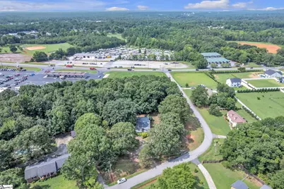 1201 Lakeview Circle, Greer, SC 29651 - Photo 34
