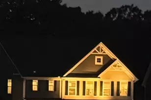 421 Oswego Ct, Greenville, SC 29607 - Photo 2