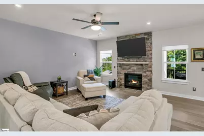 421 Oswego Court, Greenville, SC 29607 - Photo 10