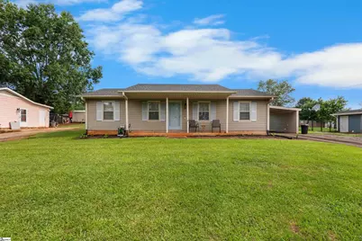 114 Blueberry Lane, Inman, SC 29349 - Photo 2