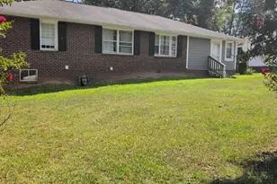 702 E Lee Rd, Taylors, SC 29687 - Photo 40