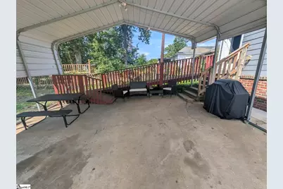 702 E Lee Road, Taylors, SC 29687 - Photo 2