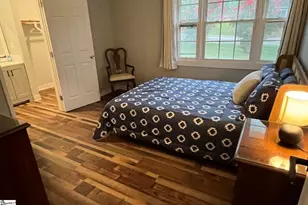702 E Lee Rd, Taylors, SC 29687 - Photo 10
