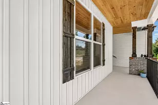 748 Cattle Dr, Laurens, SC 29630 - Photo 4