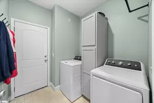323 Barnhill Ct, Greenville, SC 29617 - Photo 12