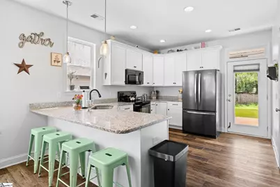 323 Barnhill Court, Greenville, SC 29617 - Photo 10