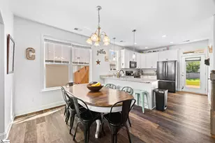 323 Barnhill Ct, Greenville, SC 29617 - Photo 8