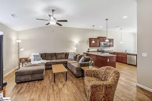 311 Catterick Way, Fountain Inn, SC 29644 - Photo 4
