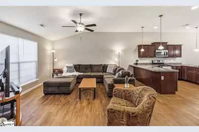 311 Catterick Way, Fountain Inn, SC 29644 - Photo 2