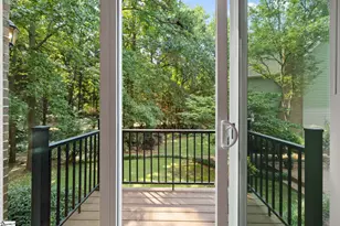 220 Baucom Park Dr, Greer, SC 29650 - Photo 14