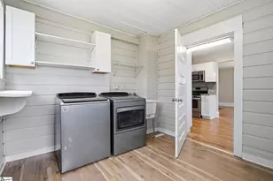 306 Powell St, Easley, SC 29640 - Photo 38