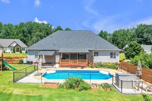 356 Garnet Valley Dr, Inman, SC 29349 - Photo 2