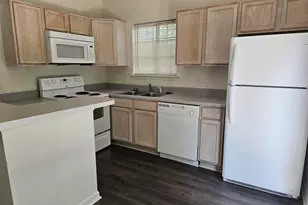 120 University Village Dr, Central, SC 29630 - Photo 4