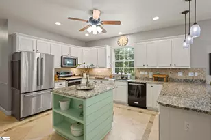 205 Manly Ct, Greer, SC 29651 - Photo 14