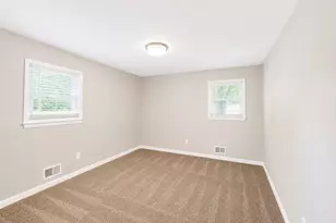141 Russell St, Spartanburg, SC 29307 - Photo 14