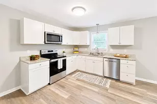 141 Russell St, Spartanburg, SC 29307 - Photo 10