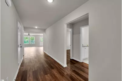 442 S Elm Street, Pendleton, SC 29670 - Photo 2