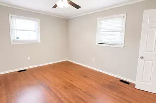 2600 Warren Dr, Anderson, SC 29621 - Photo 12