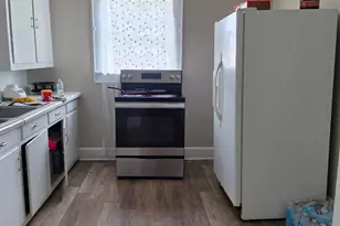 301 W Morgan St, Greenville, SC 29611 - Photo 2
