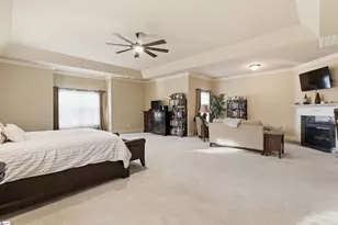 230 Tuxedo Ln, Greer, SC 29651 - Photo 8