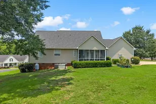 404 Shallowford Dr, Boiling Springs, SC 29316 - Photo 46