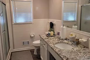 105 Blakely Ave, Laurens, SC 29360 - Photo 10