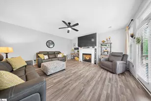 436 N Beryl Ln, Chesnee, SC 29323 - Photo 6