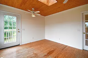 304 N 1st St, Easley, SC 29640 - Photo 22