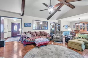 5 Dellbrook Ct, Taylors, SC 29687 - Photo 4