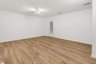 110 Cambria Ct, Mauldin, SC 29662 - Photo 8