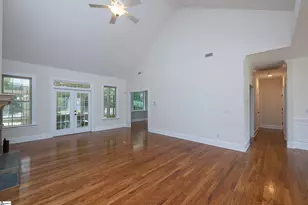 208 Glen Meadows Dr, Simpsonville, SC 29680 - Photo 10