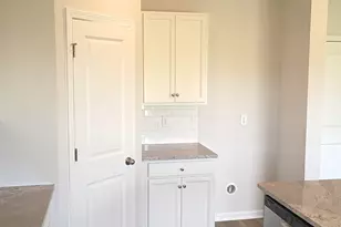 243 Pretoria Dr, Woodruff, SC 29388 - Photo 6