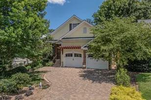 13 Ottaway Dr, Greenville, SC 29605 - Photo 1