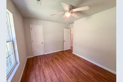 102 Hayworth Avenue, Clinton, SC 29325 - Photo 14
