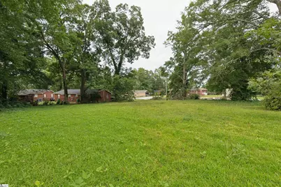 844 Cambridge Avenue, Greenwood, SC 29646 - Photo 12