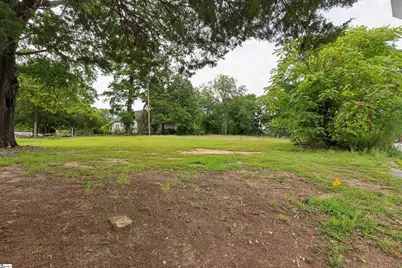 844 Cambridge Avenue, Greenwood, SC 29646 - Photo 10