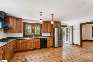 321 S Pine St, Walhalla, SC 29691 - Photo 4