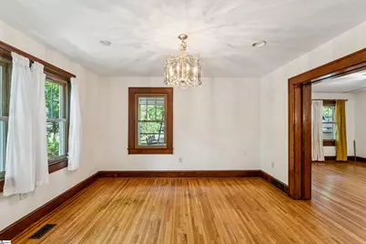 321 S Pine Street, Walhalla, SC 29691 - Photo 16