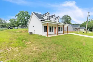 305 W Broad St, Iva, SC 29655 - Photo 2