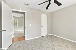 107 Windsor St, Simpsonville, SC 29681 - Photo 24