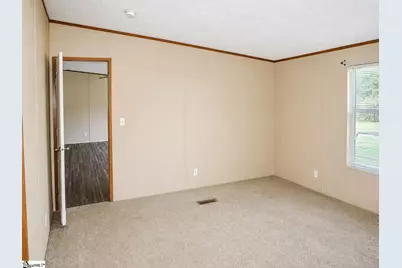 170 Cooper Road, Campobello, SC 29322 - Photo 16