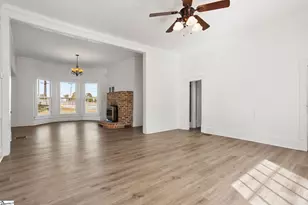 5994 N Old Laurens Rd, Gray Court, SC 29645 - Photo 6