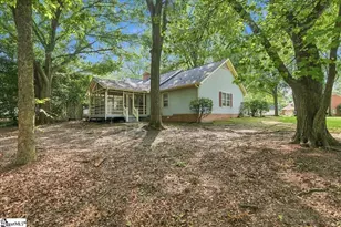 200 E Shefford St, Greer, SC 29650 - Photo 30