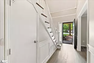 200 E Shefford St, Greer, SC 29650 - Photo 6