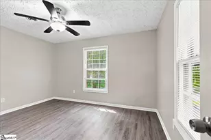 200 E Shefford St, Greer, SC 29650 - Photo 22