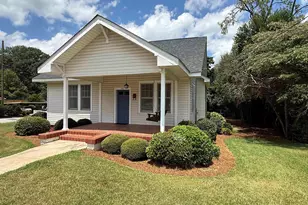 210 W Maple St, Clinton, SC 29325 - Photo 2
