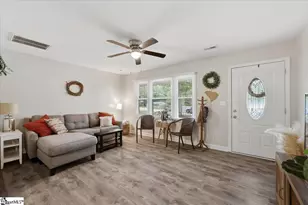 21 Blue Mountain Dr, Greenville, SC 29617 - Photo 8